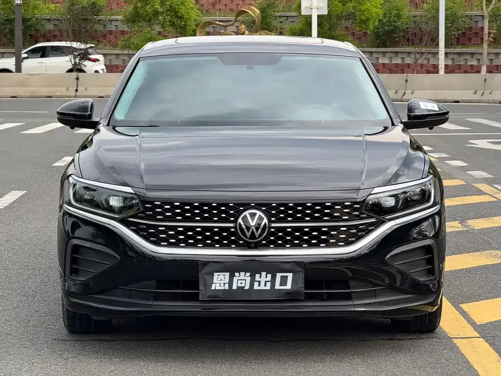 Volkswagen Passat — фото 5