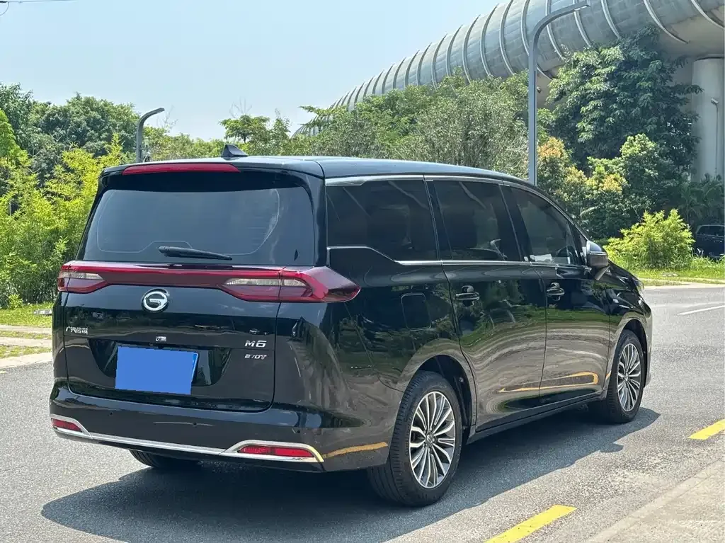 GAC Motor Trumpchi M6 — фото 4