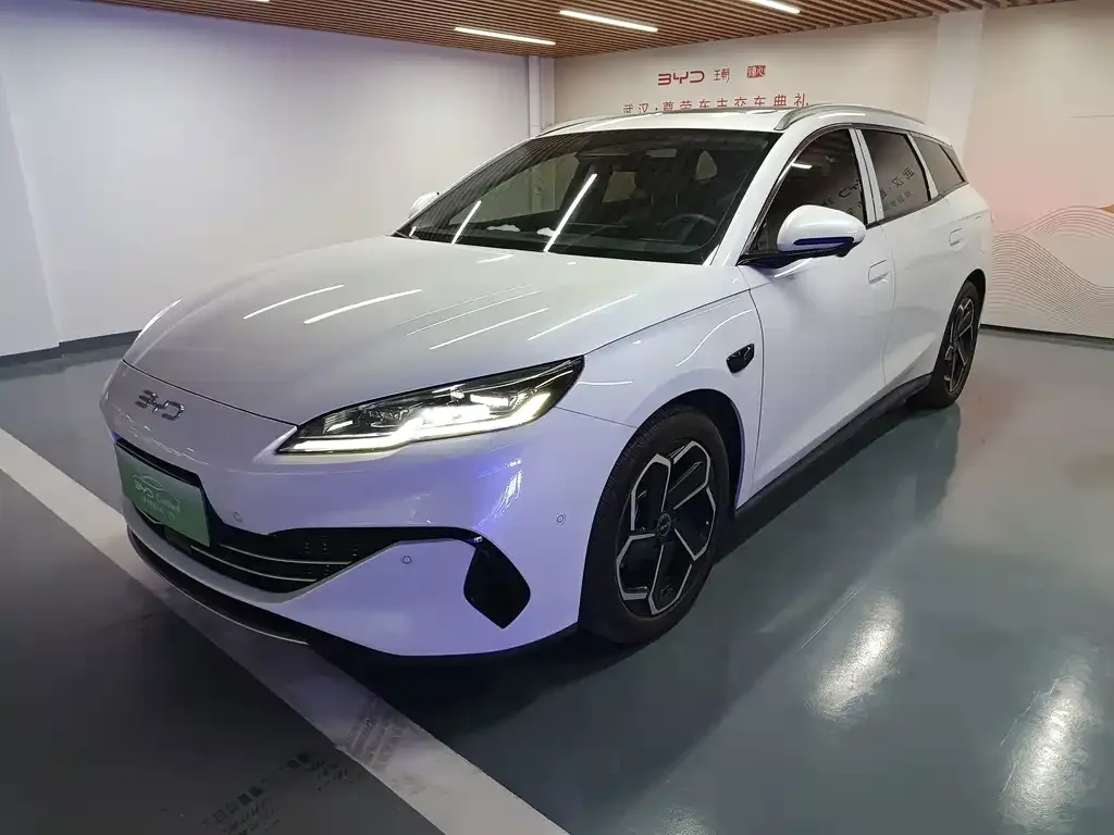 BYD Seal 06 DM-i Touring Edition — фото 1