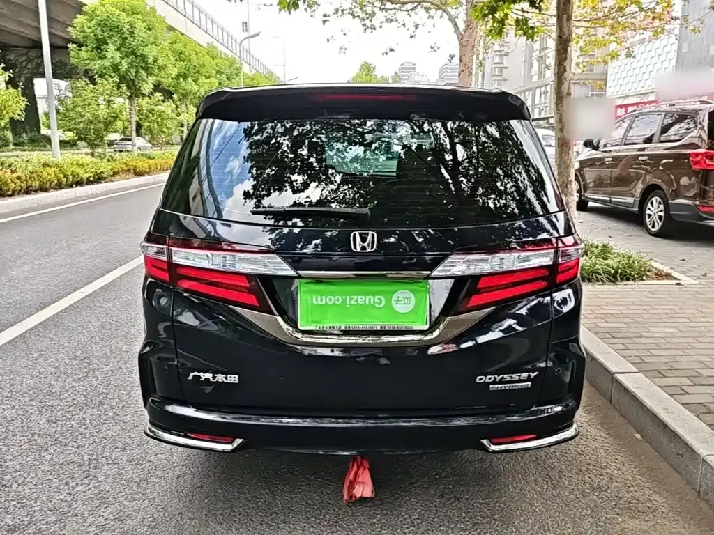 Honda Odyssey — фото 3
