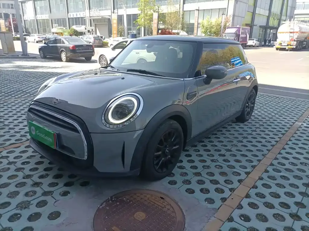 MINI Cooper (3-door) — фото 1