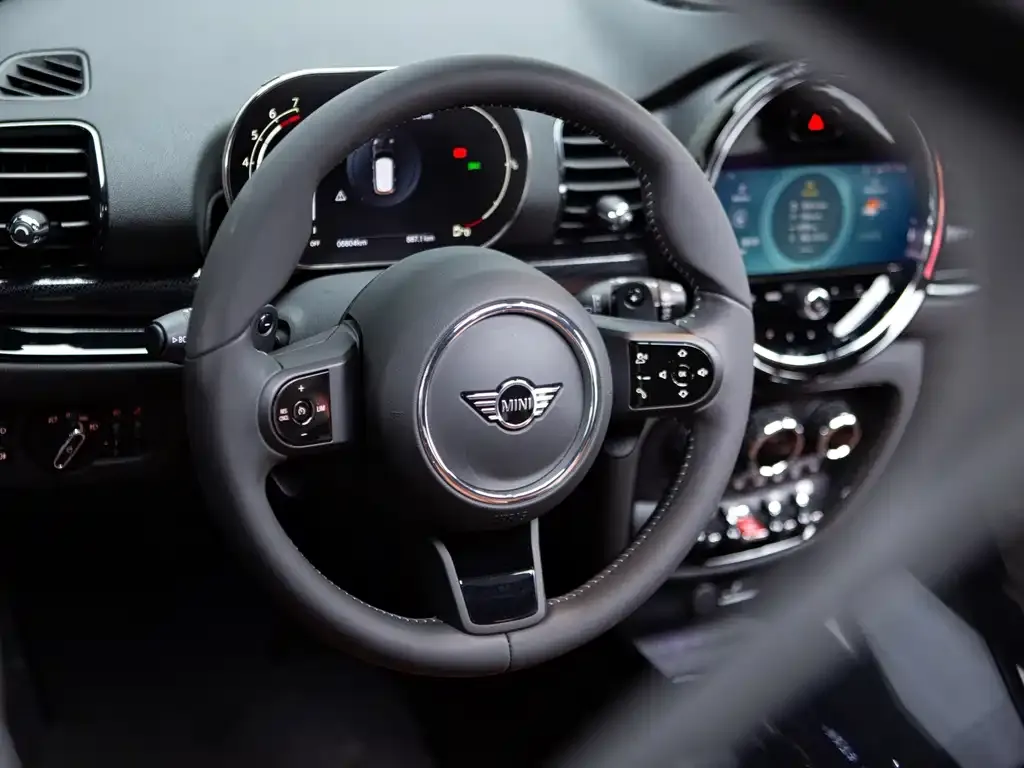 MINI Clubman — фото 6