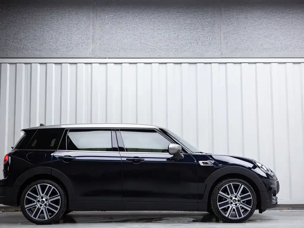 MINI Clubman — фото 9