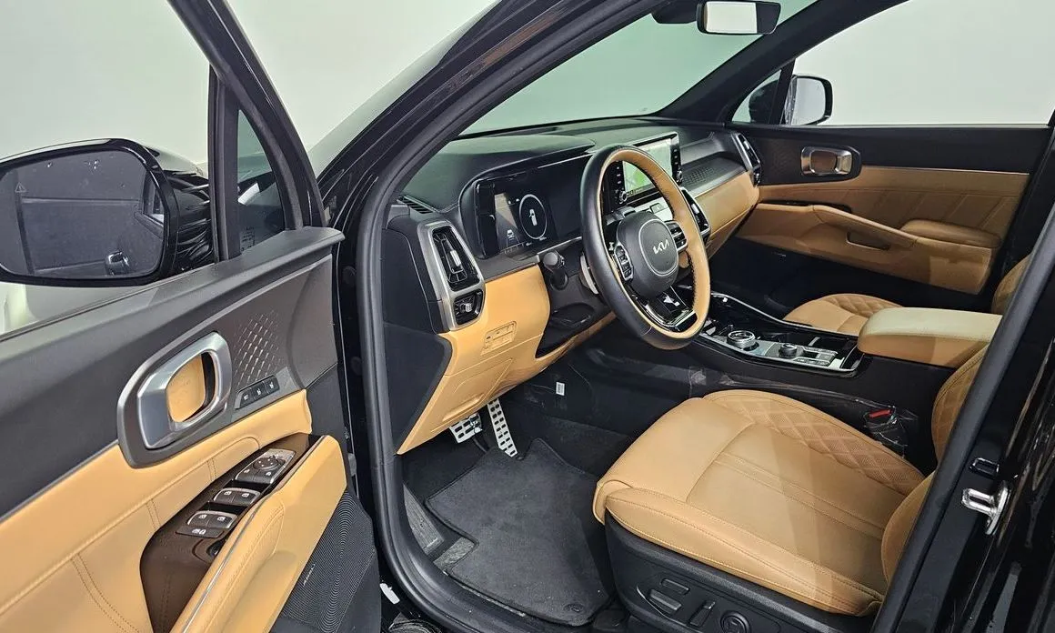 Kia Sorento — фото 6