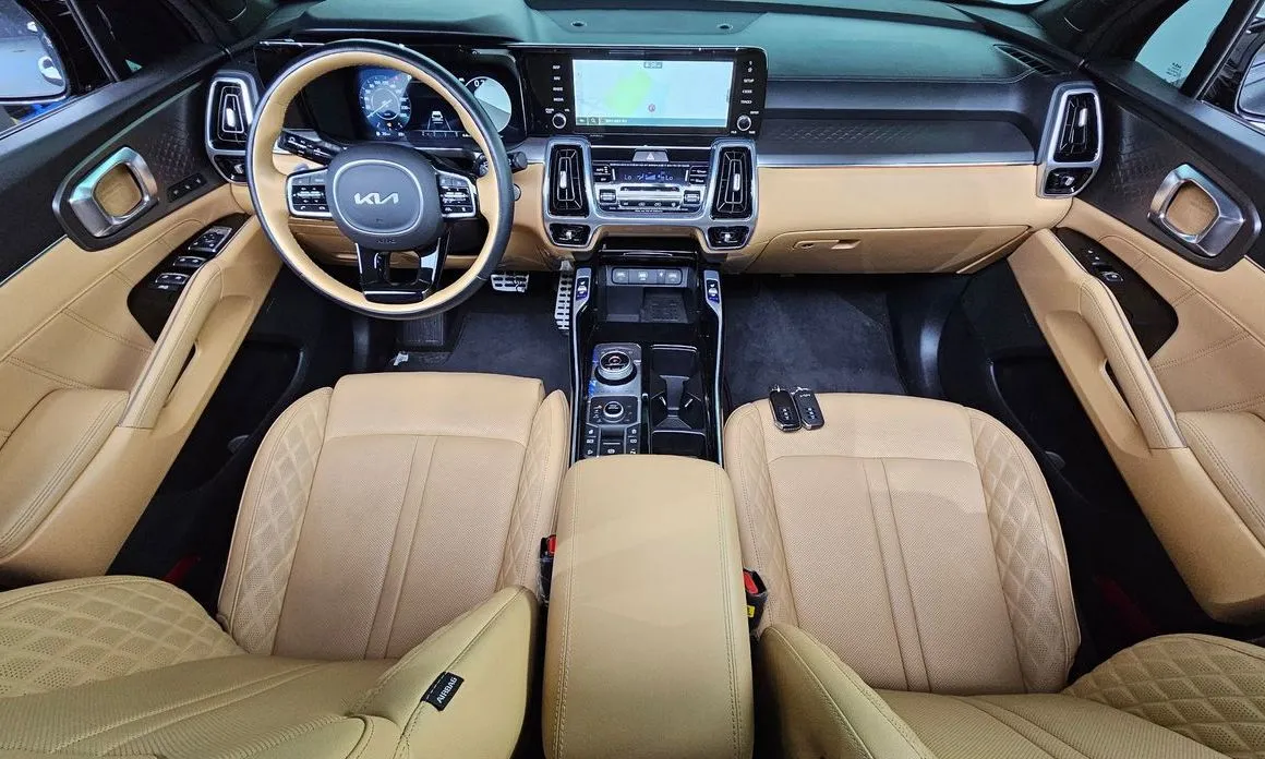 Kia Sorento — фото 10