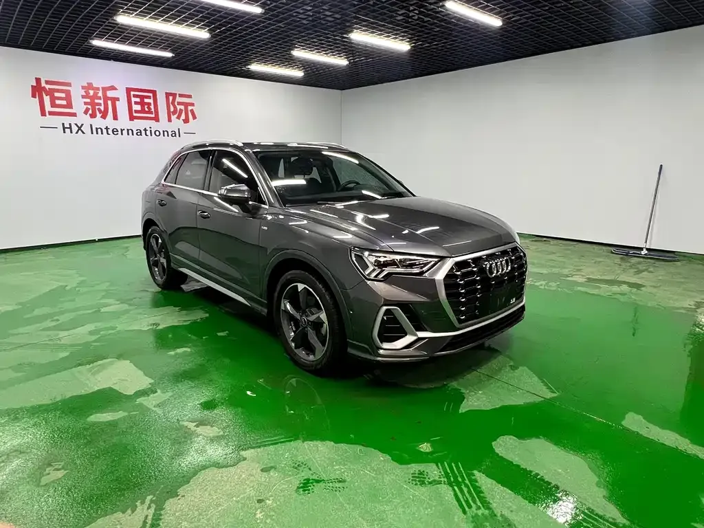 Audi Q3 — фото 4