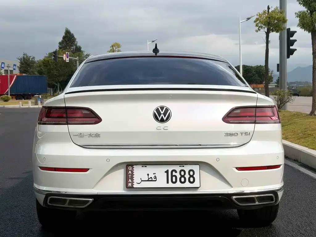 Volkswagen CC — фото 5