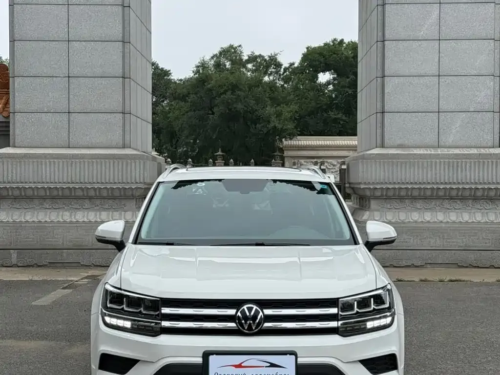 Volkswagen Tharu — фото 6