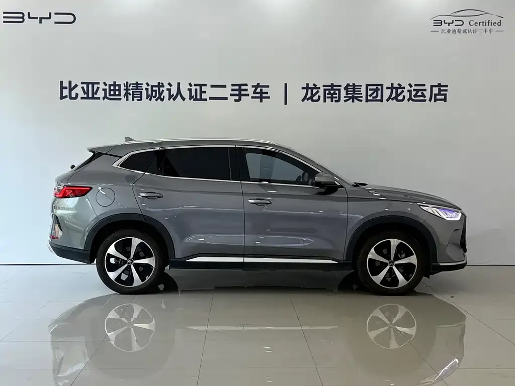 BYD PLUS New Energy — фото 5