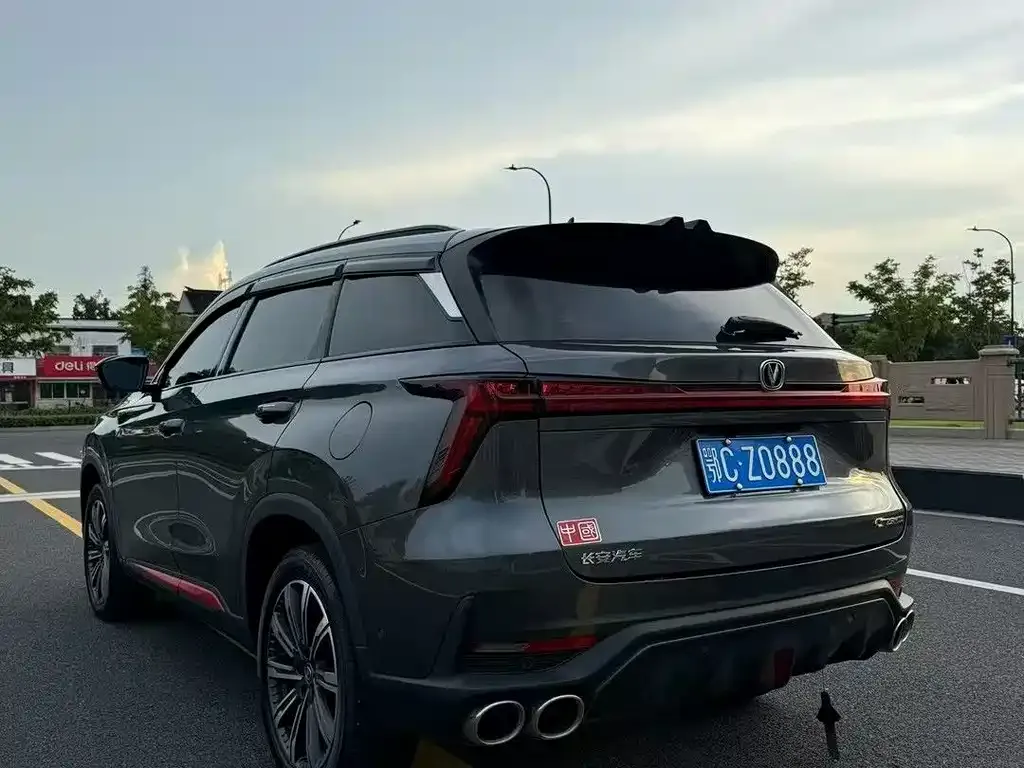 Changan CS75PLUS — фото 4
