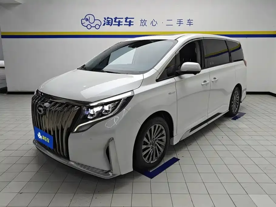 GAC Motor Trumpchi M8 — фото 1