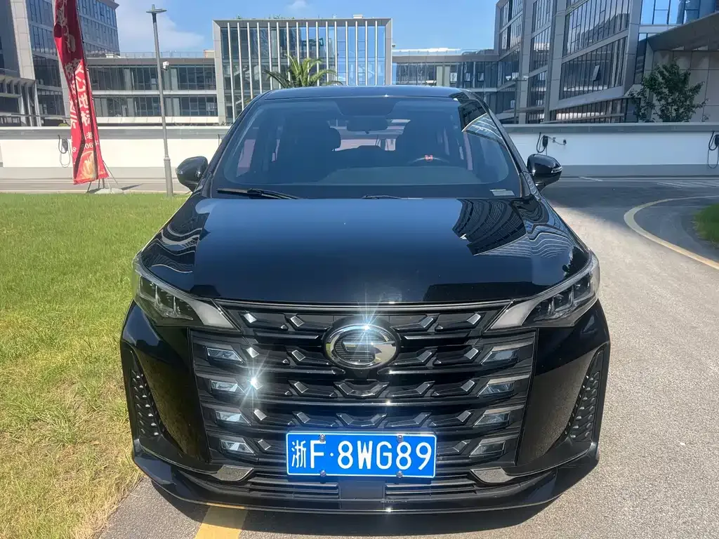 GAC Motor Trumpchi M6 — фото 3