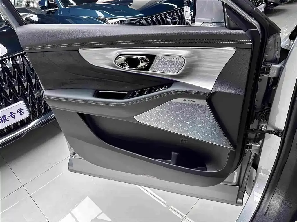 GAC Motor Trumpchi GS8 — фото 5