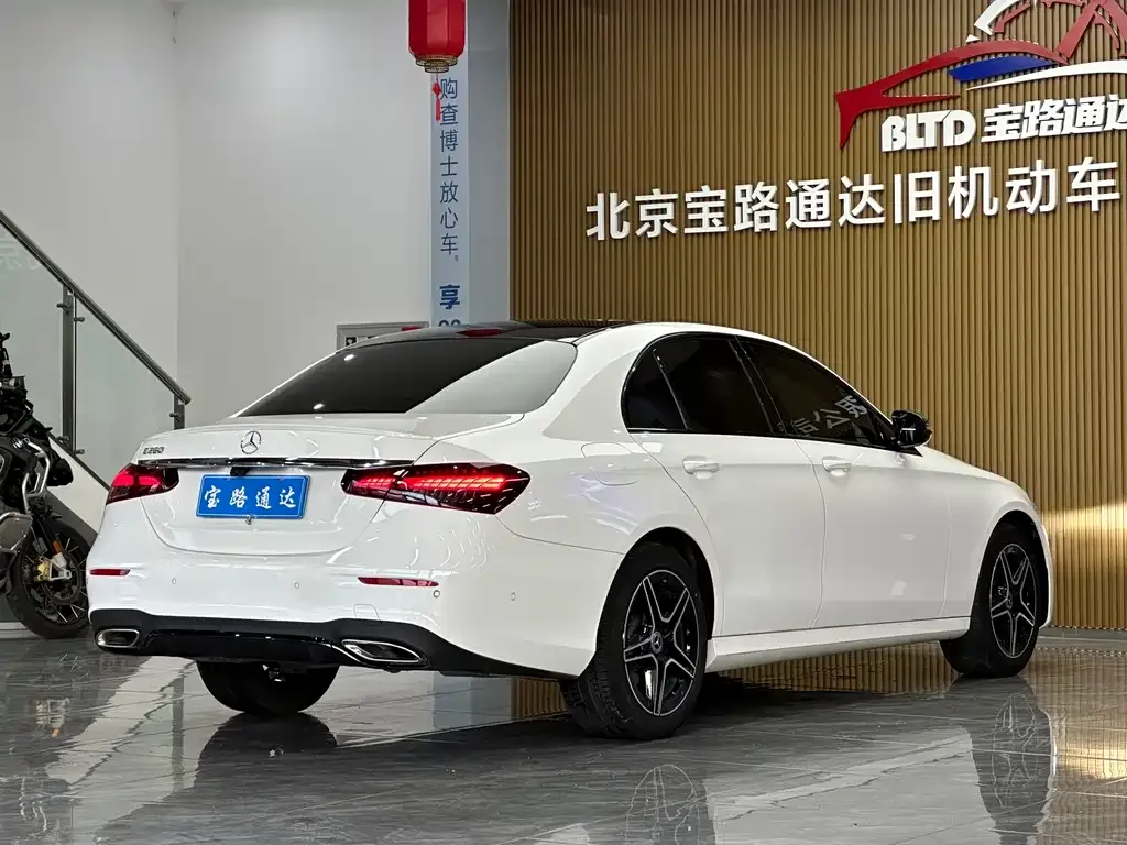 Mercedes-Benz E-Class (Import) — фото 10
