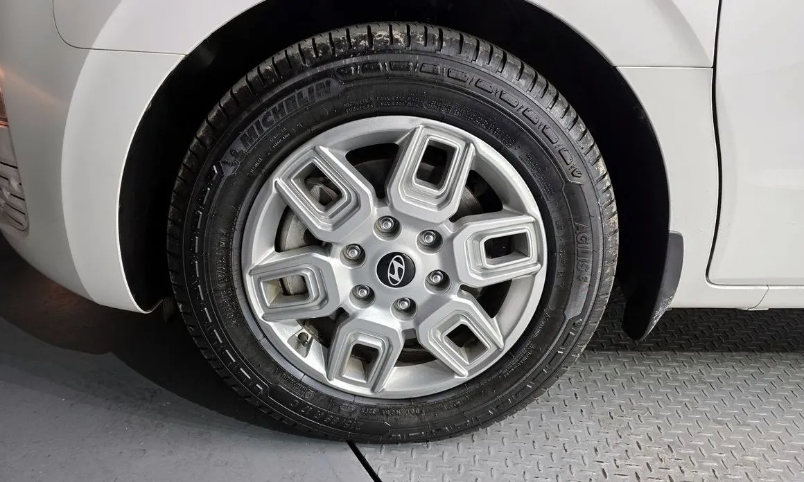 Hyundai Staria — фото 7