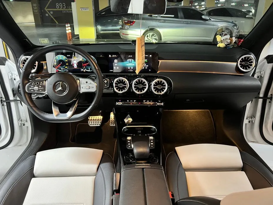 Mercedes-Benz CLA-Class — фото 10