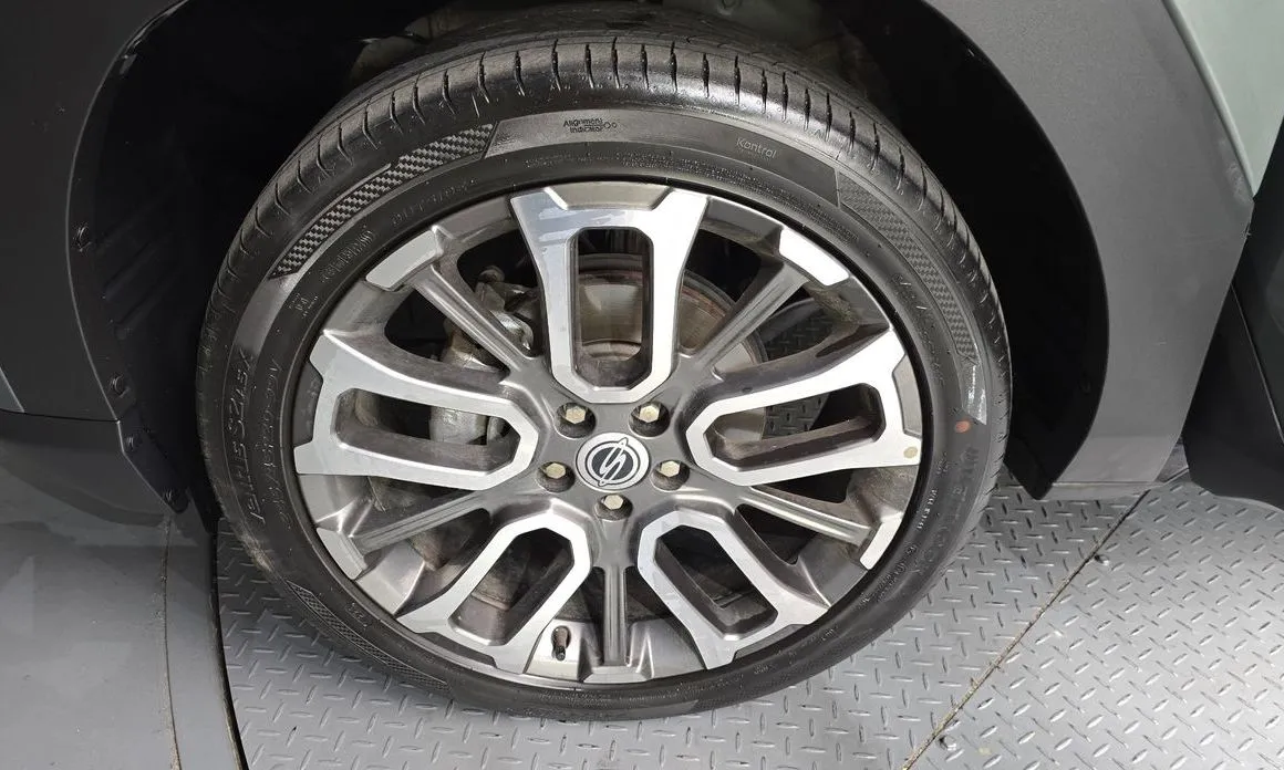 KG Mobility (Ssangyong) Torres — фото 9