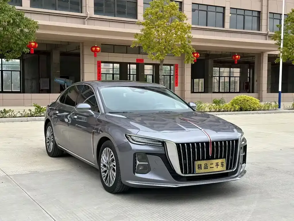 Hongqi H5 — фото 2