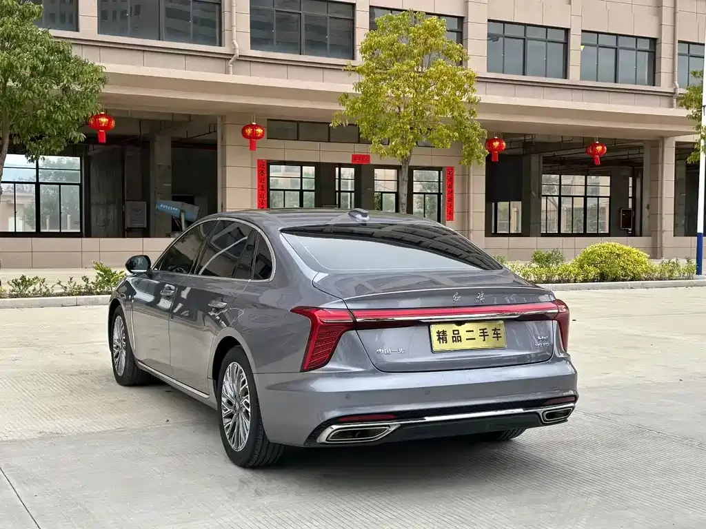 Hongqi H5 — фото 3