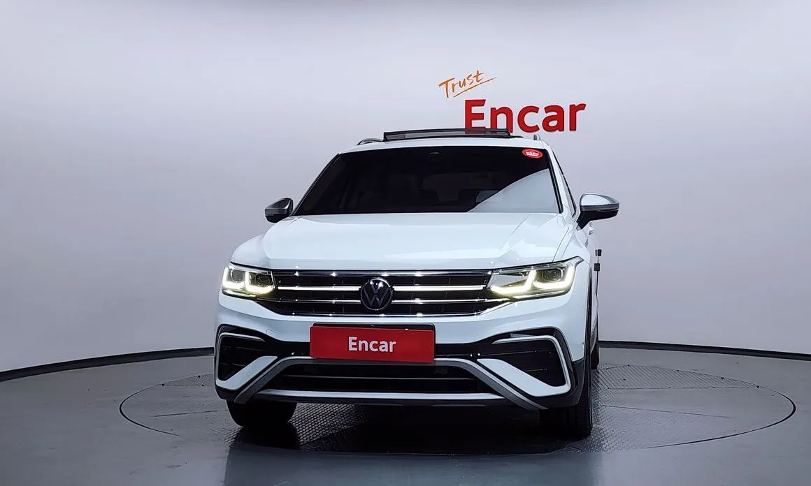 Volkswagen Tiguan — фото 4
