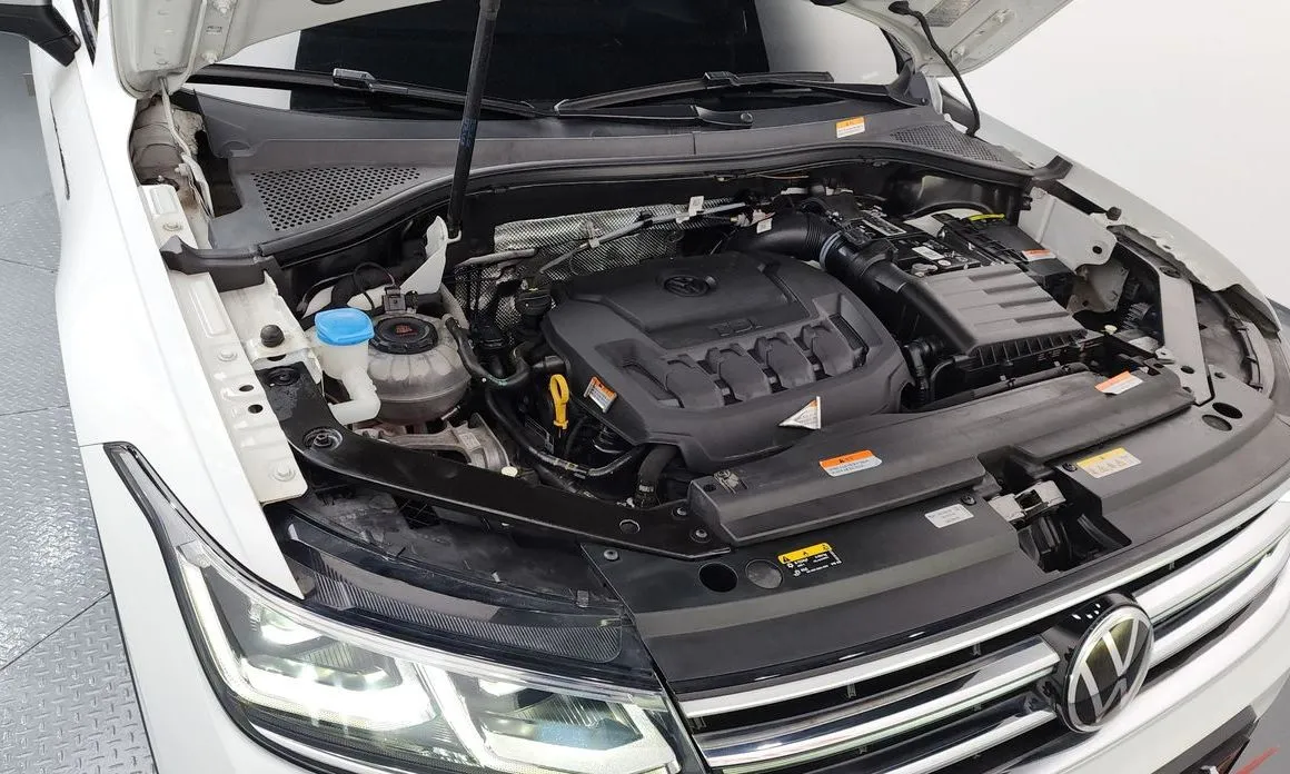 Volkswagen Tiguan — фото 8
