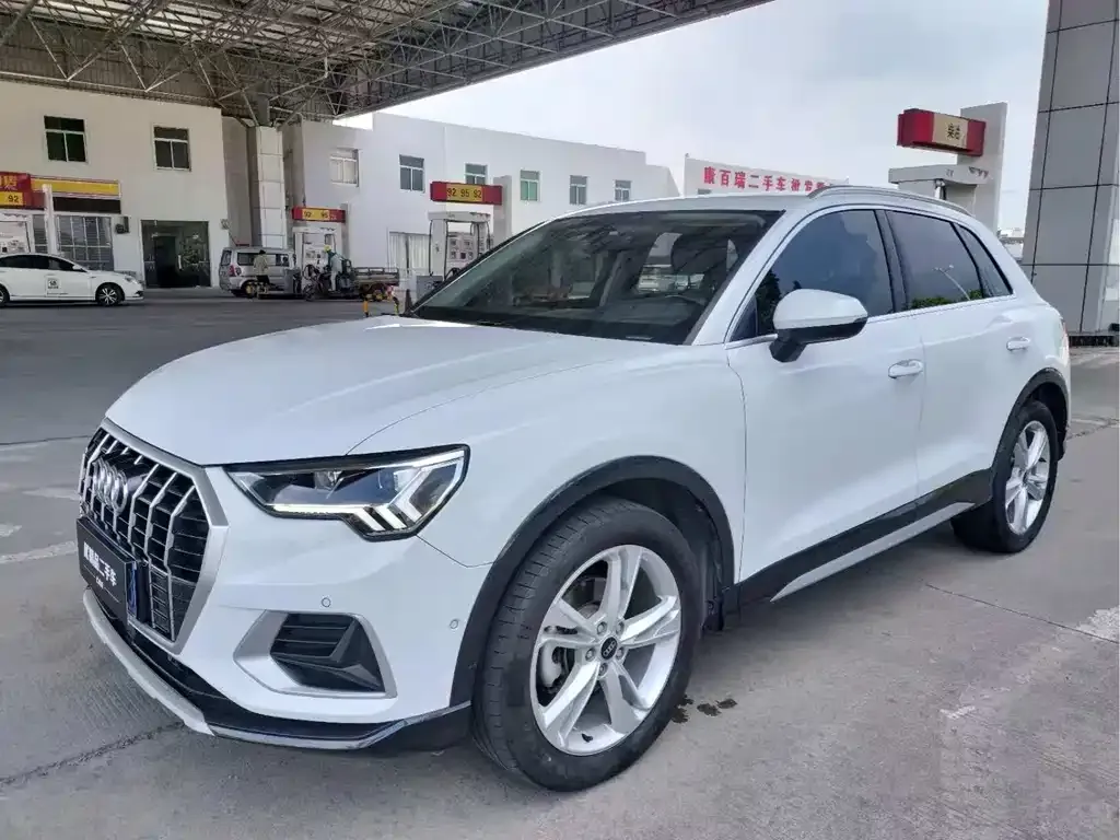 Audi Q3 — фото 8
