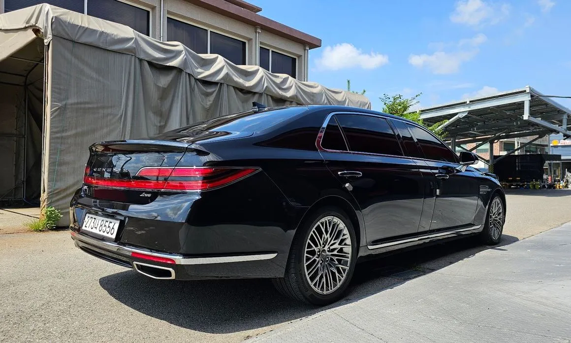 Genesis G90 — фото 9
