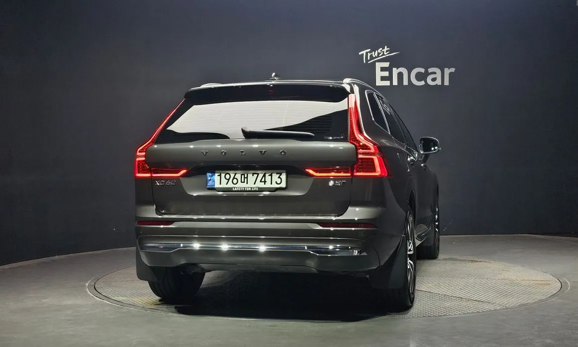 Volvo XC60 — фото 3