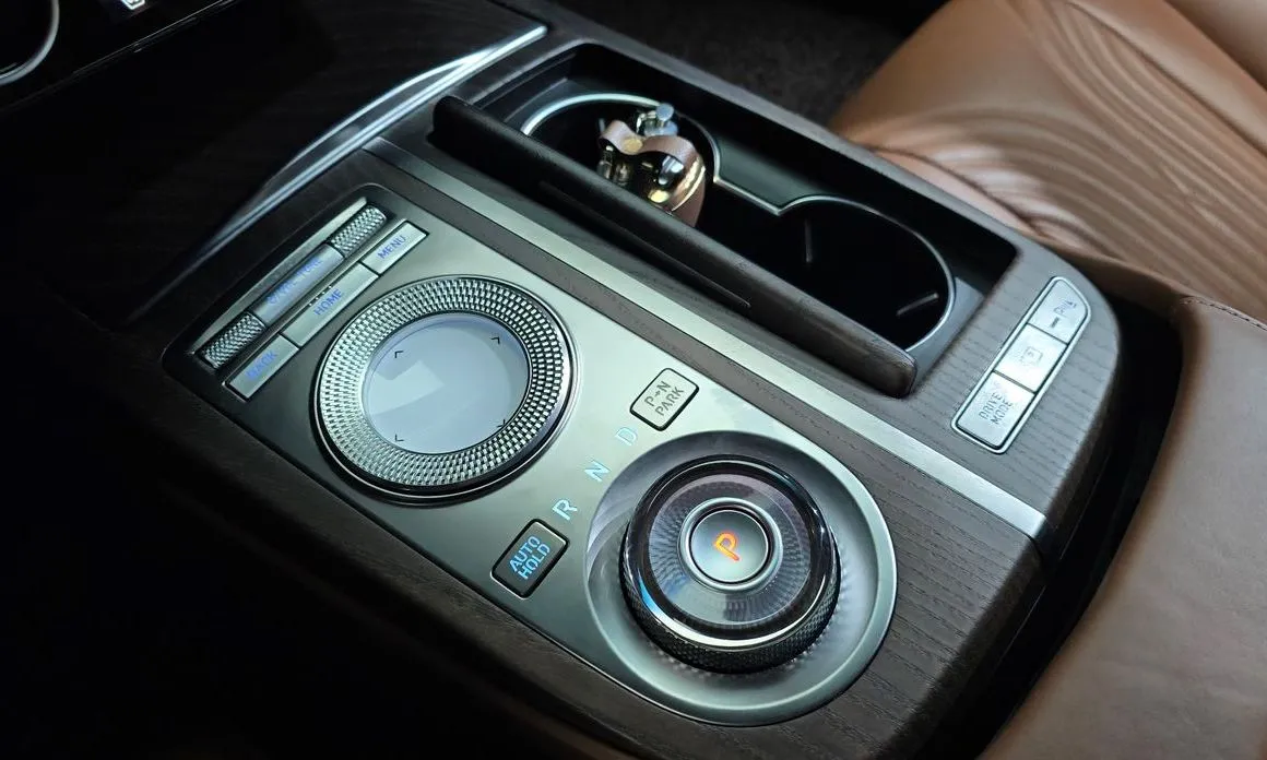Genesis G80 — фото 10