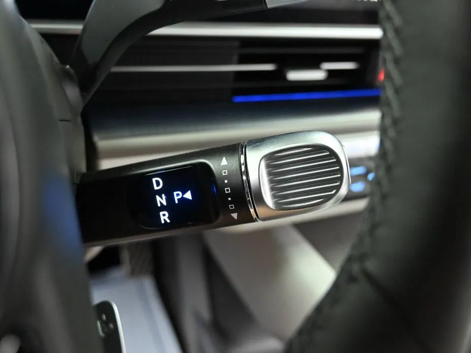 Hyundai Ioniq6 — фото 6