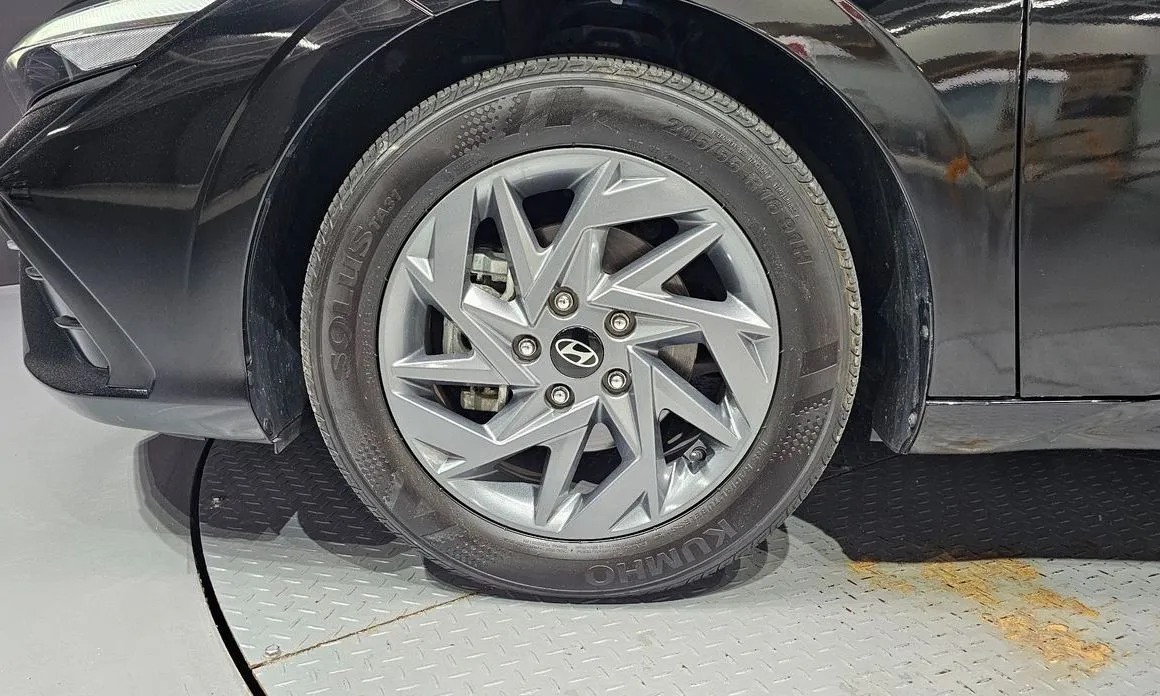 Hyundai AVANTE — фото 10