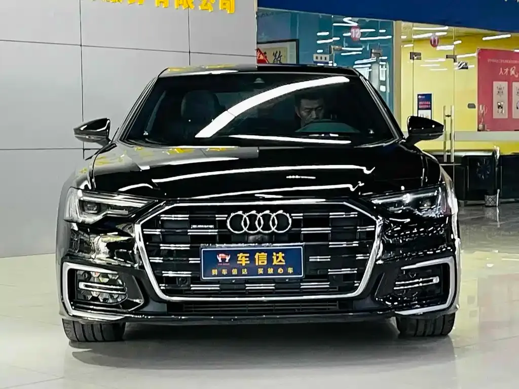 Audi A6L — фото 2