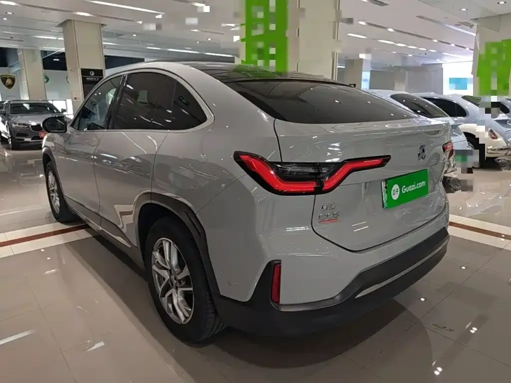 NIO EC6 — фото 8