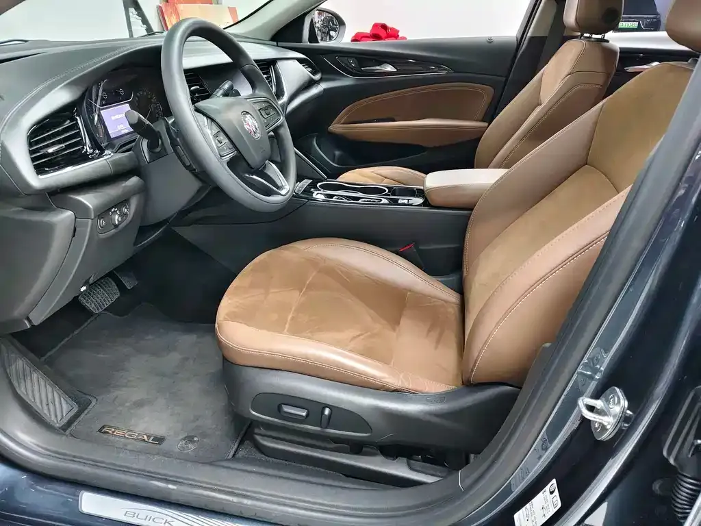 Buick Regal — фото 8