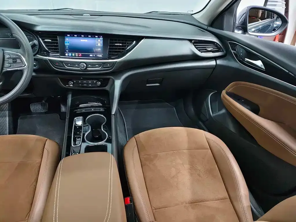Buick Regal — фото 10