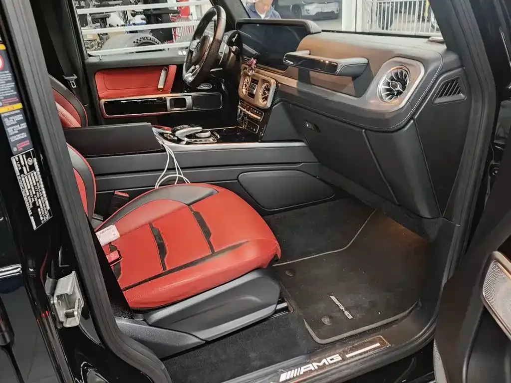 Mercedes-Benz G-Class AMG — фото 6
