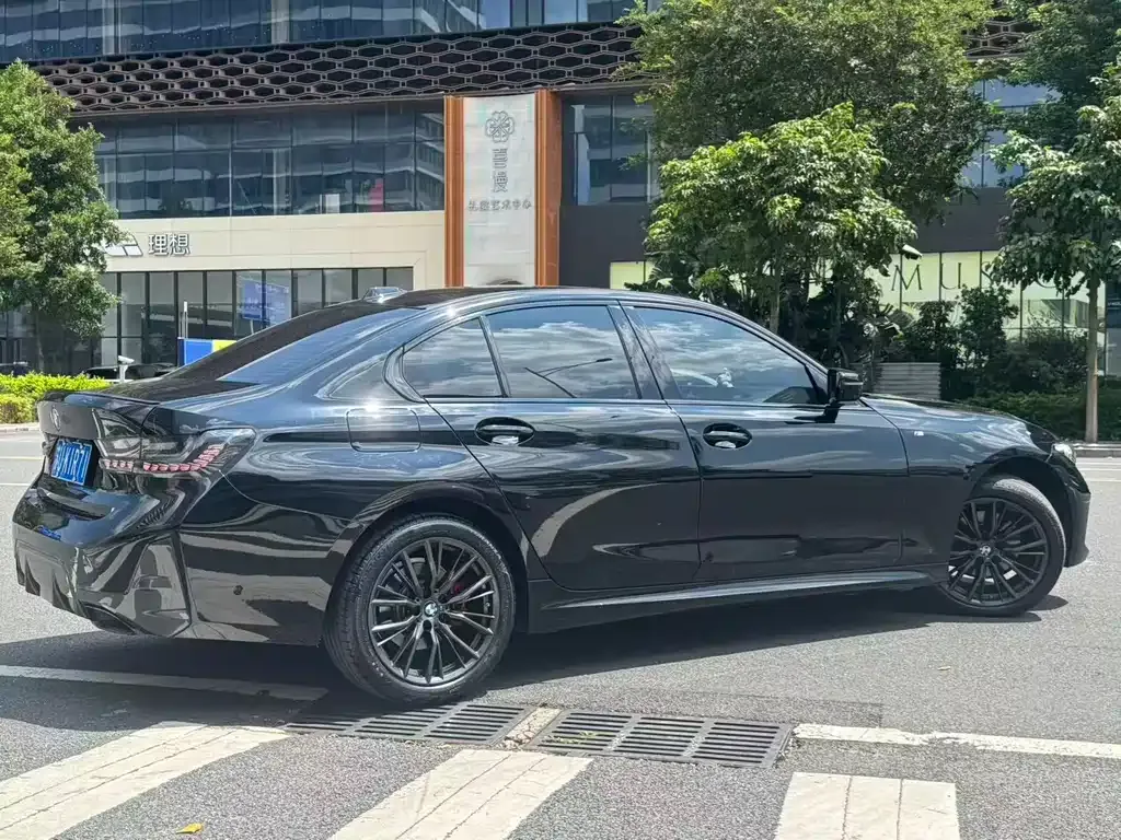 BMW 3 Series — фото 10