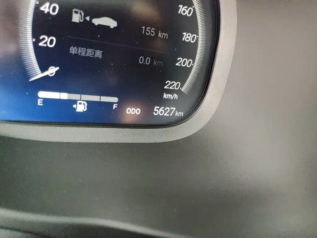 Toyota RAV4 — фото 10