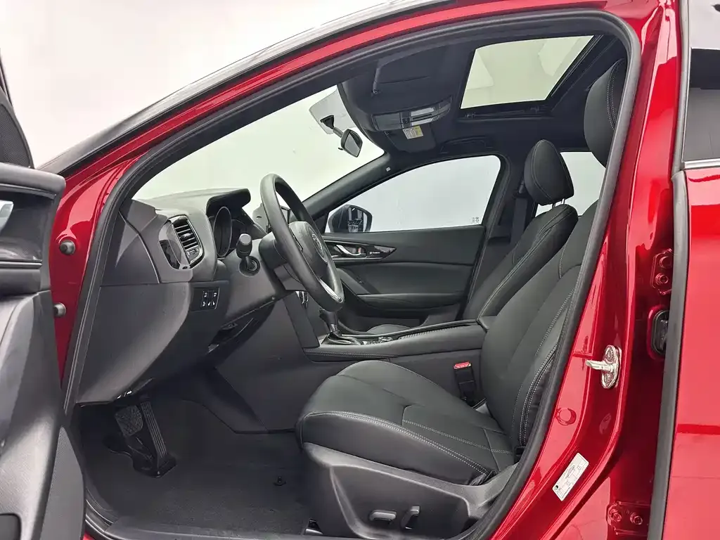 Mazda CX-4 — фото 4