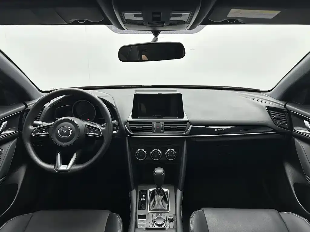 Mazda CX-4 — фото 6
