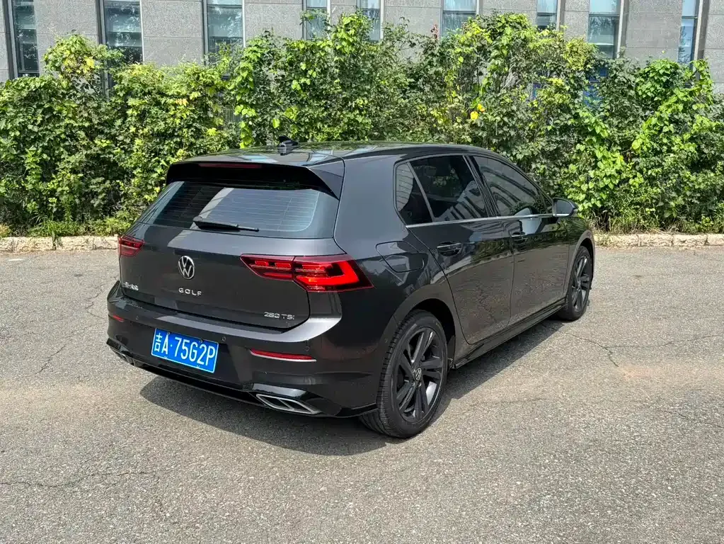 Volkswagen Golf — фото 4