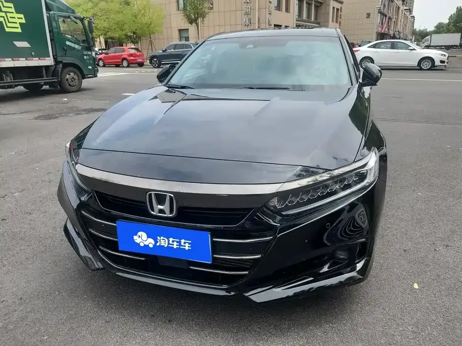 Honda Accord — фото 2