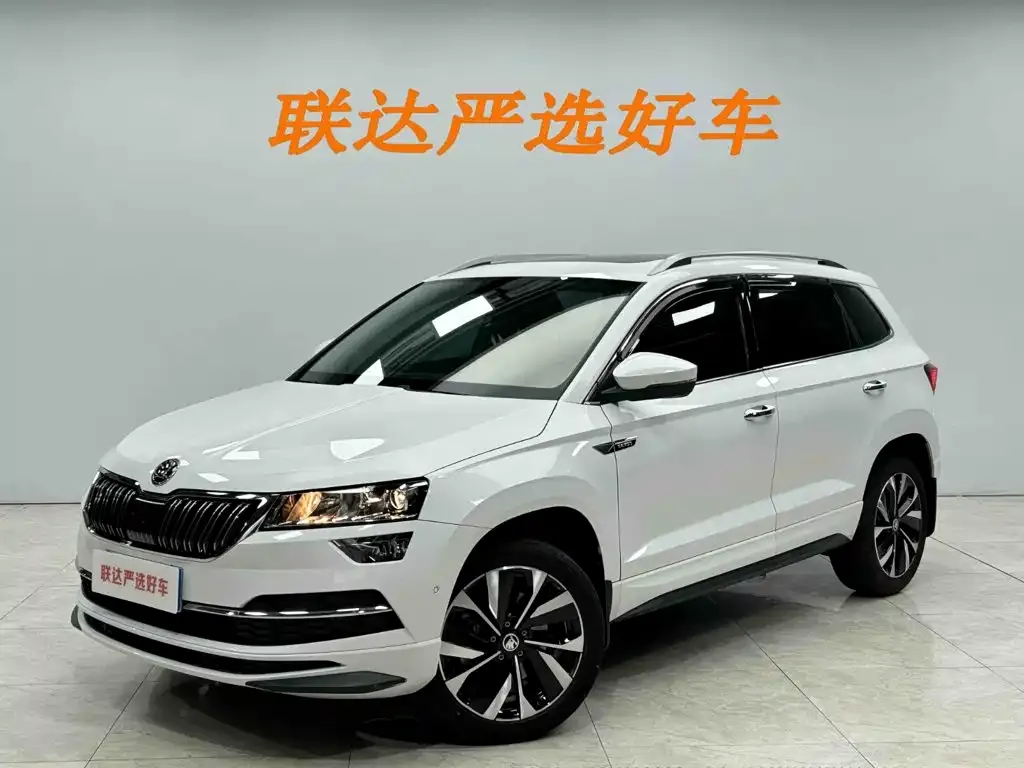 Skoda Karoq — фото 1