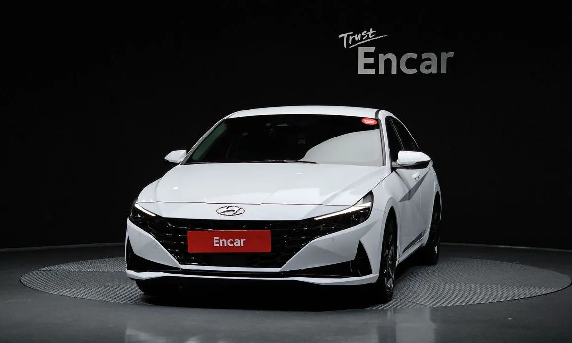 Hyundai AVANTE — фото 5