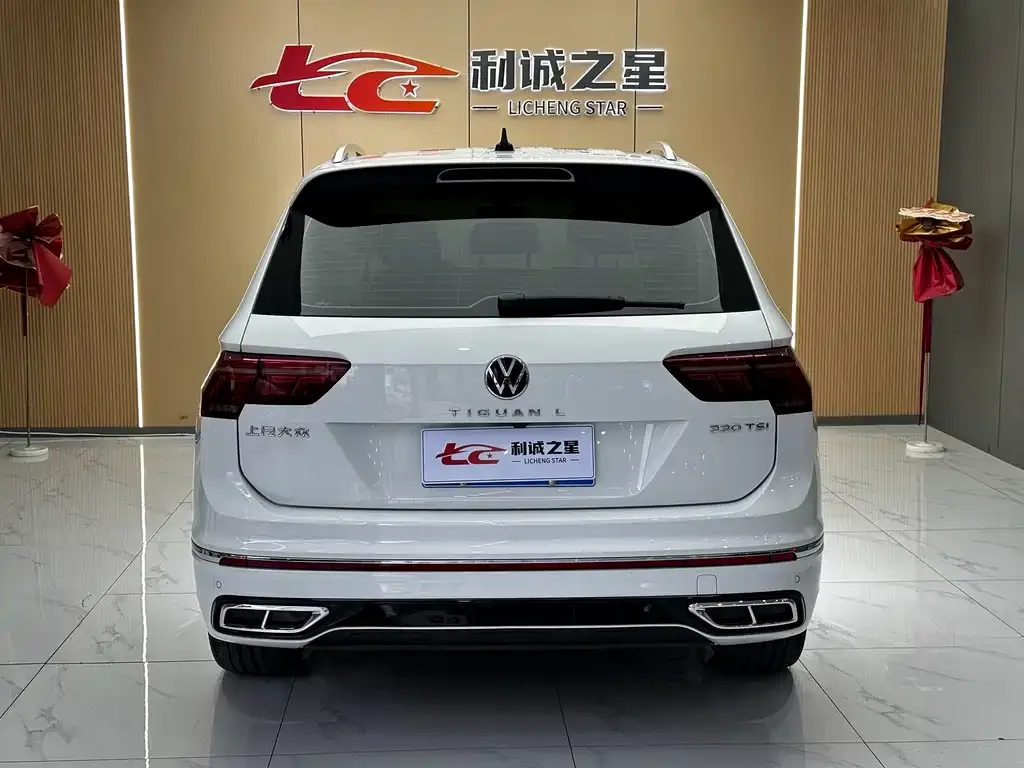 Volkswagen Tiguan L — фото 6