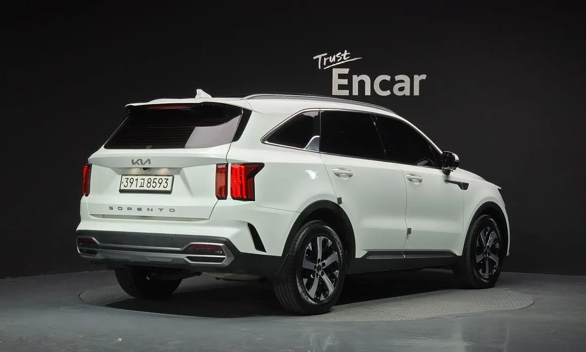 Kia Sorento — фото 4