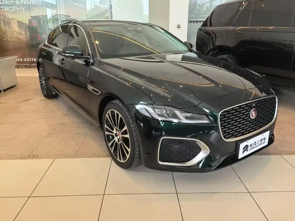 Jaguar XFL — фото 10