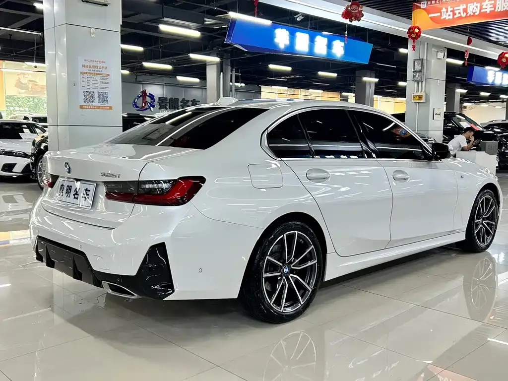 BMW 3 Series — фото 10