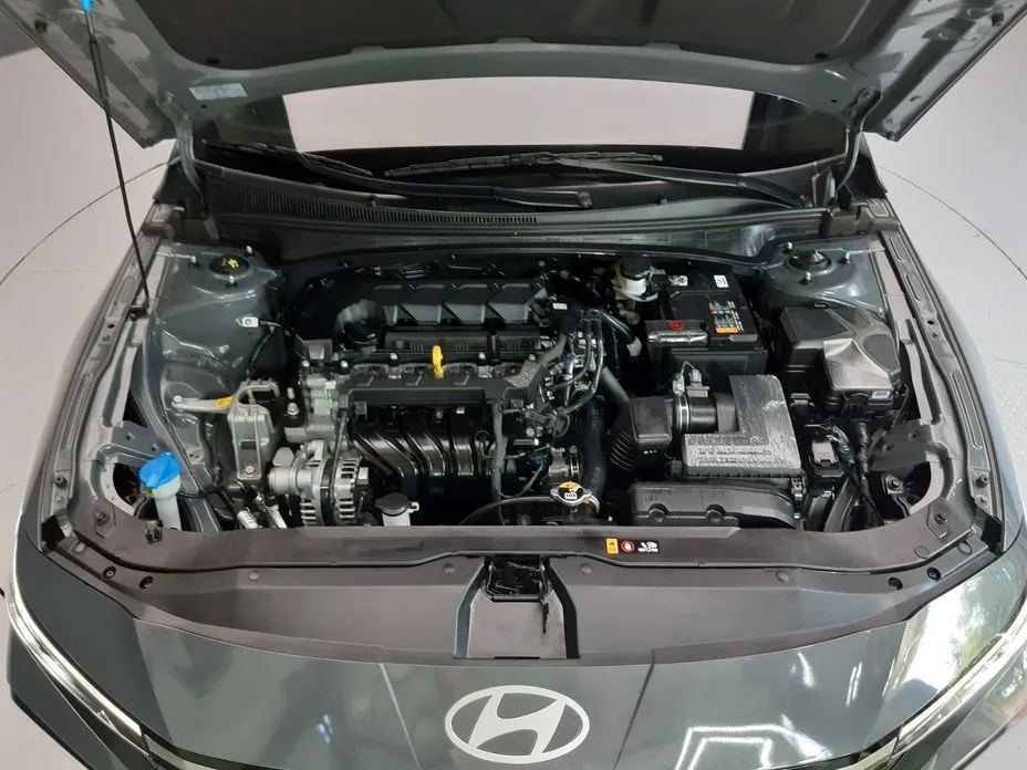 Hyundai AVANTE — фото 10