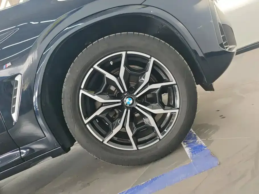 BMW X3 — фото 9
